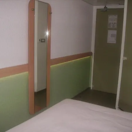 Ibis Budget 2*
