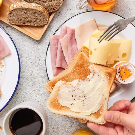 Hotel Ibis Budget 2*