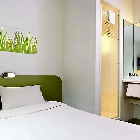 Ibis Budget